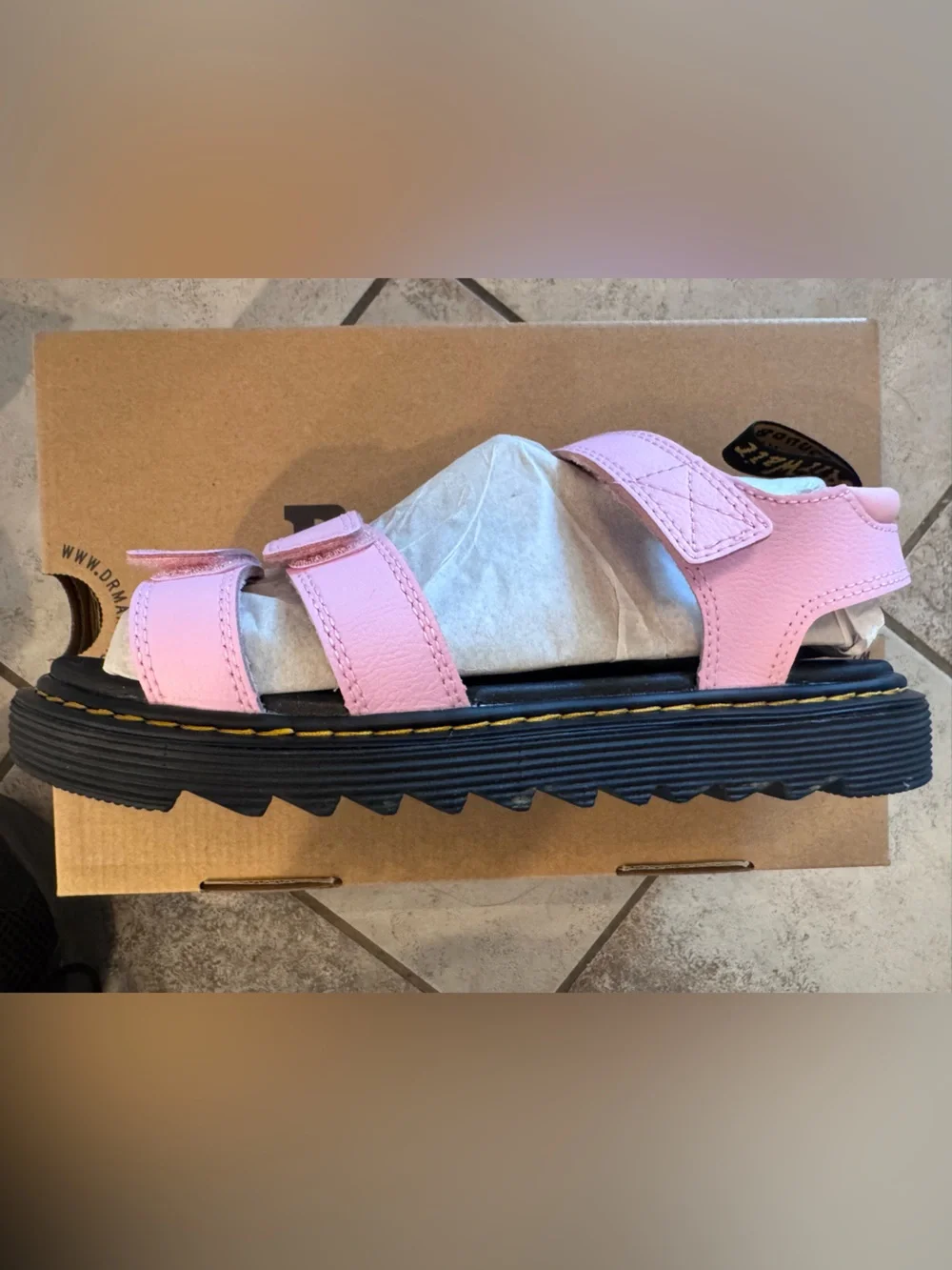 Athena sole platform pale